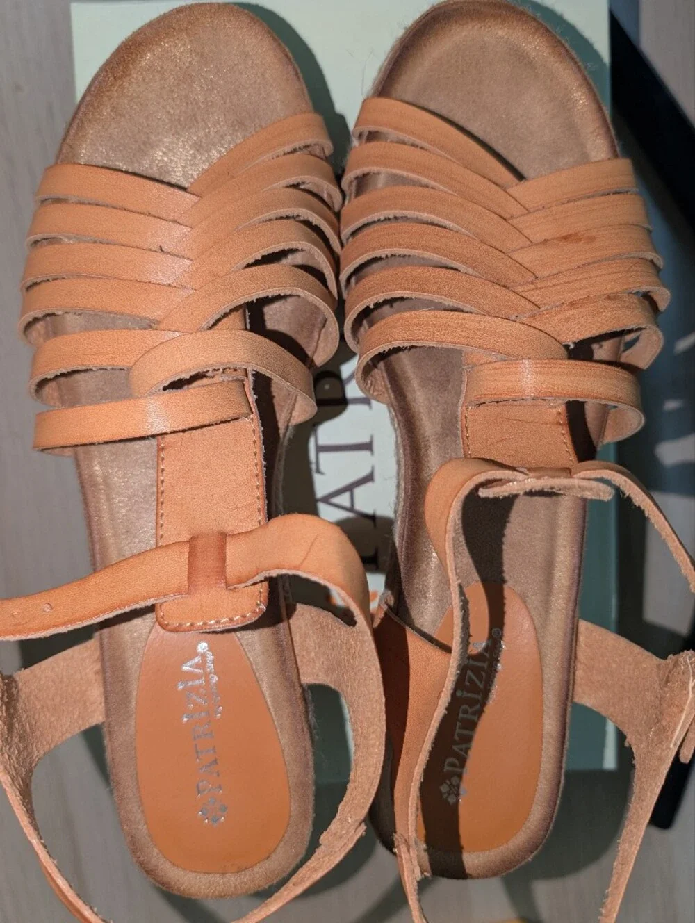 Patrizia cognac faux