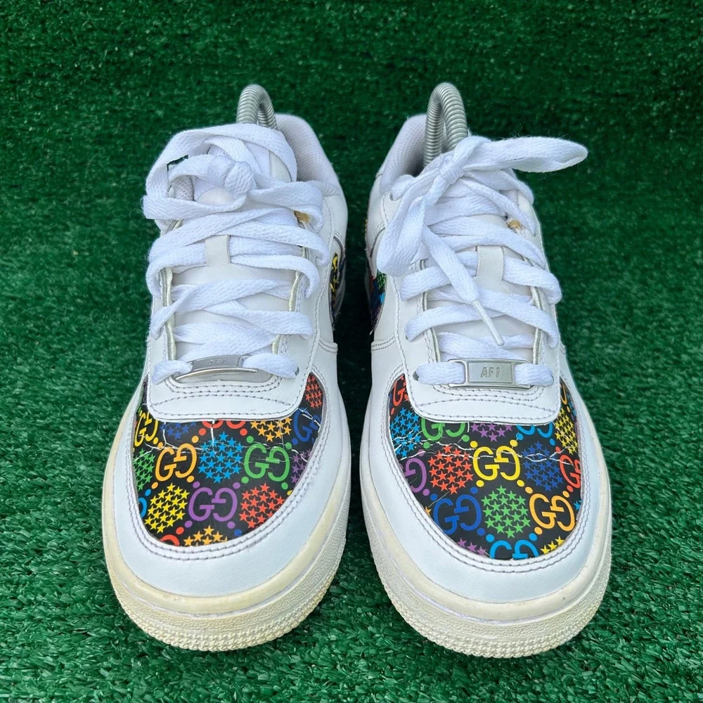 Nike rainbow insole