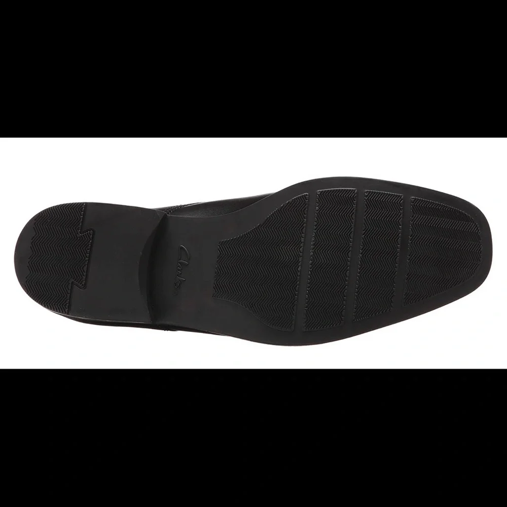 Clarks 100% leather