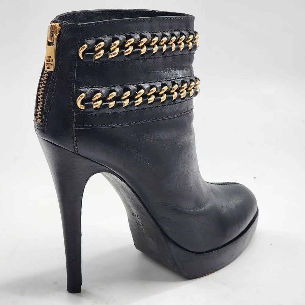 Tory Burch elevate your