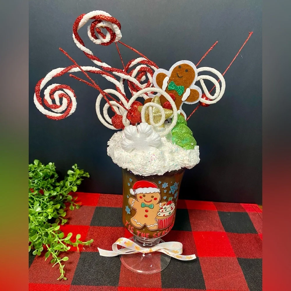 Hand Crafted Faux‎ Whipped Topping Festive Gingerbread Mug