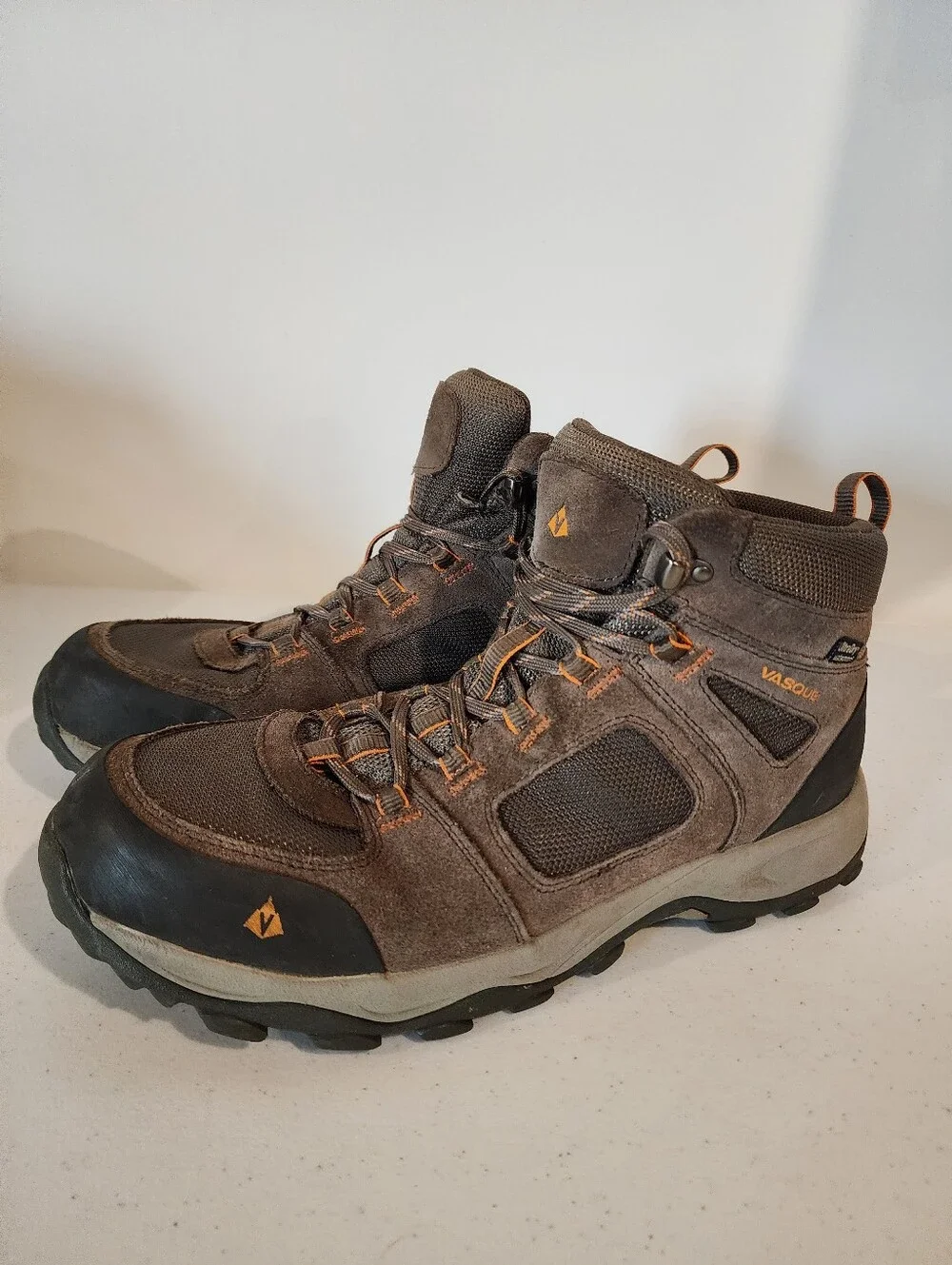 Vasque boots breeze