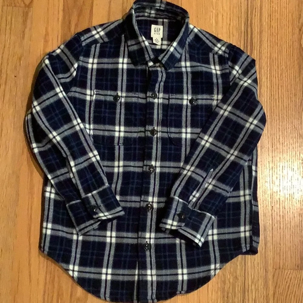 GAP Kids - Flannel Shirt - Black/White Plaid - Boys’ Size S 6/7 - 100% Cotton