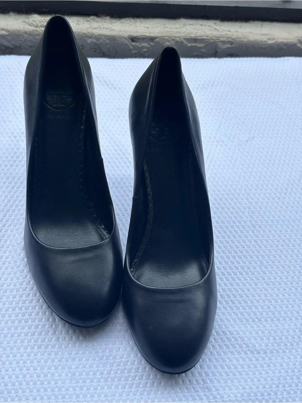 Tory Burch sleek pointed