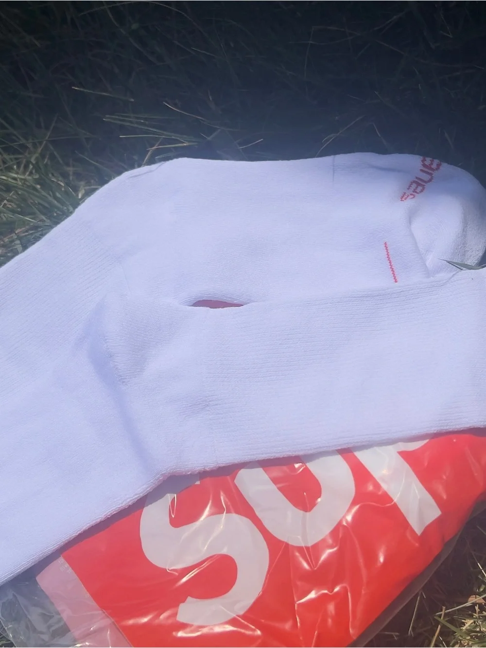 Supreme classic white