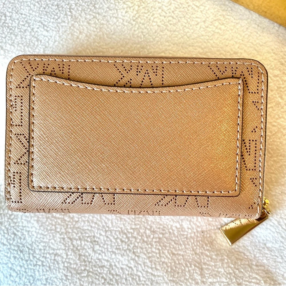 Michael Kors stylish michael