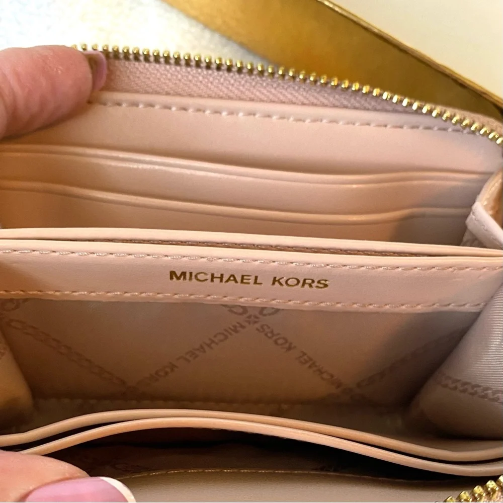 Michael Kors stylish michael