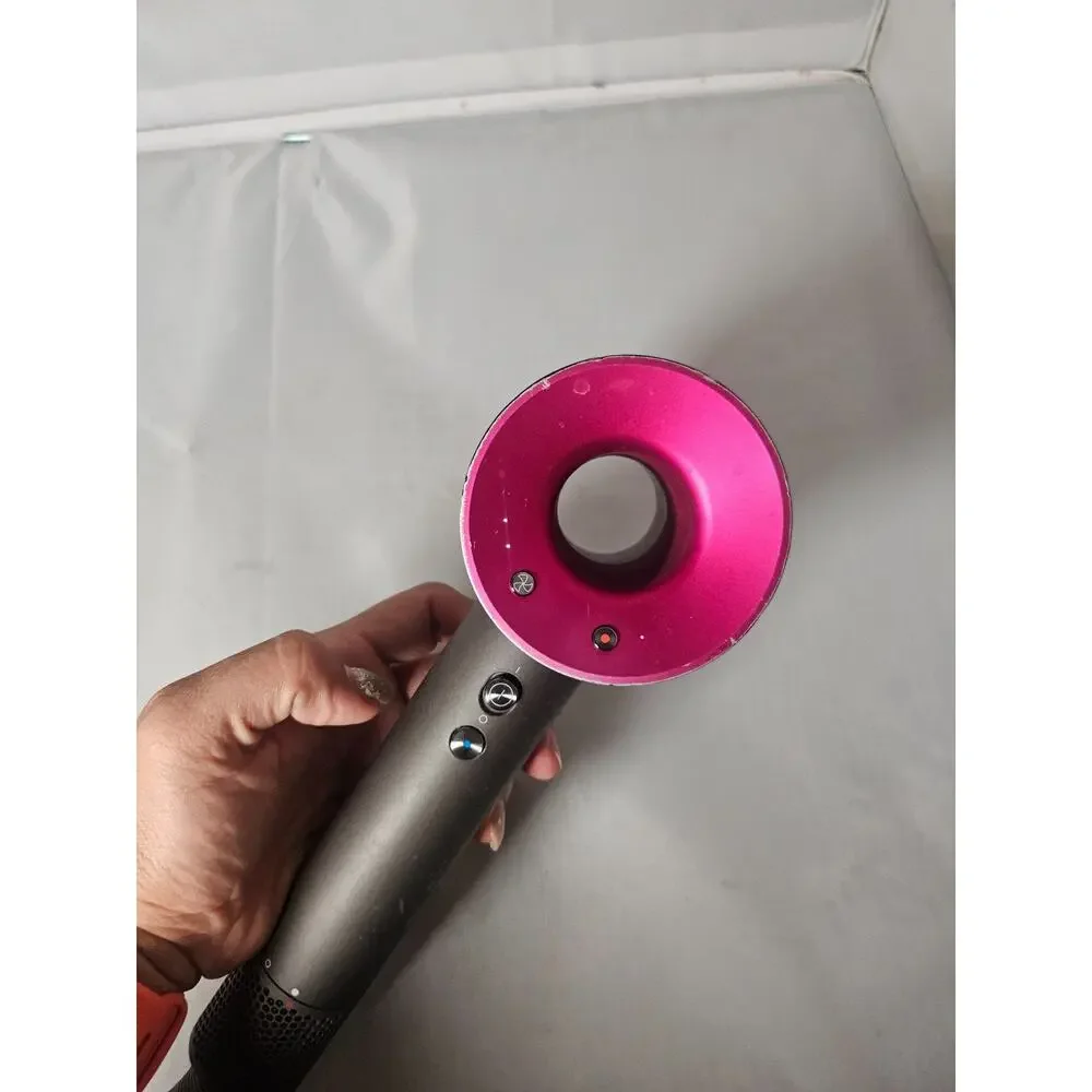 Dyson puctures all see