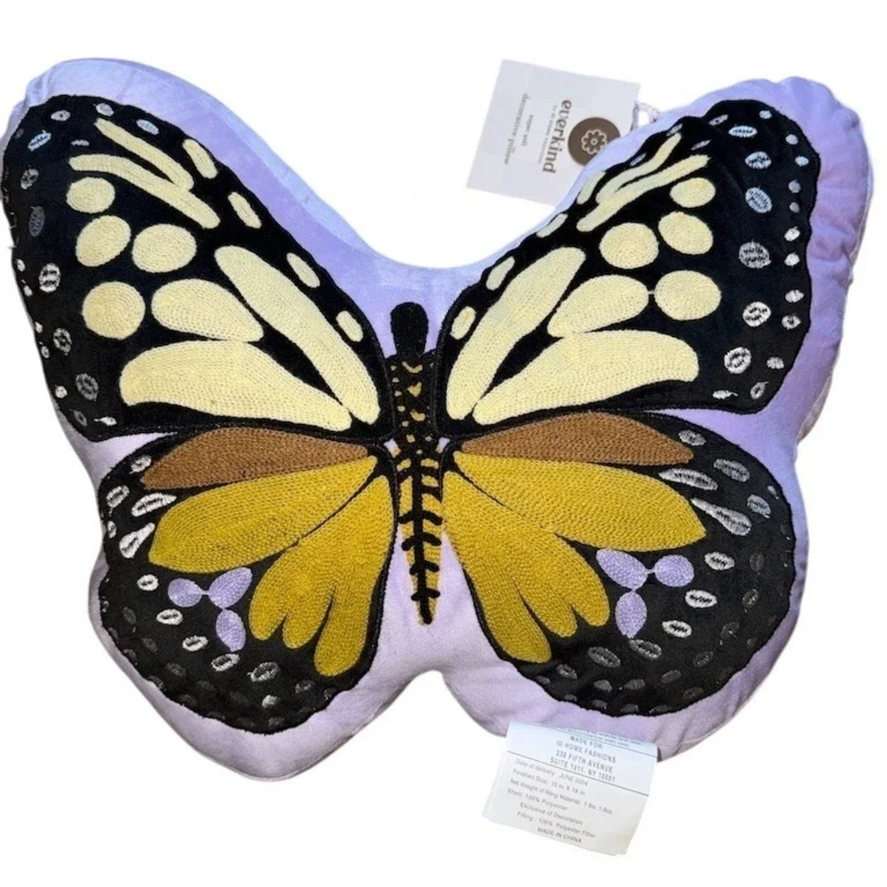 Everkind Decorative Throw Pillow Butterfly Purple Plush 15x19 bed sofa‎ nursery