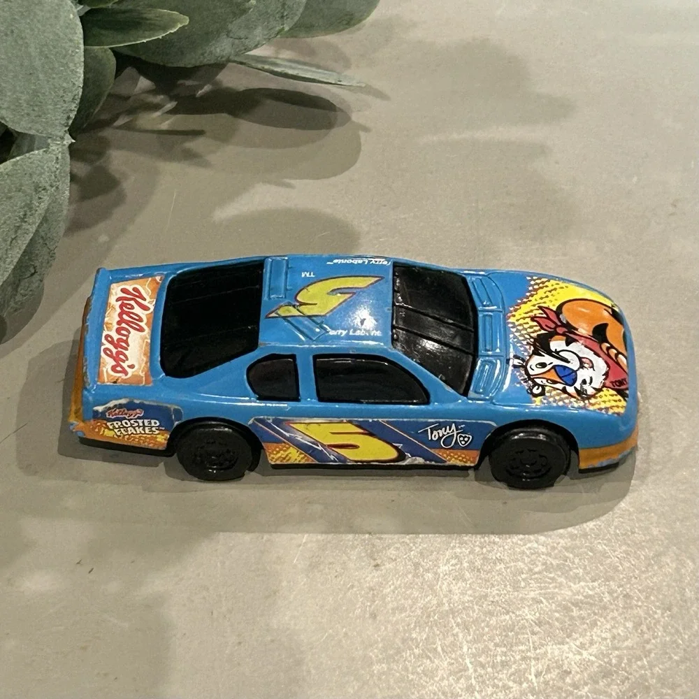 Kelloggs Terry Labonte Pull-n-Go Hot‎ Wheels 2000 Frosted Flakes Race Car
