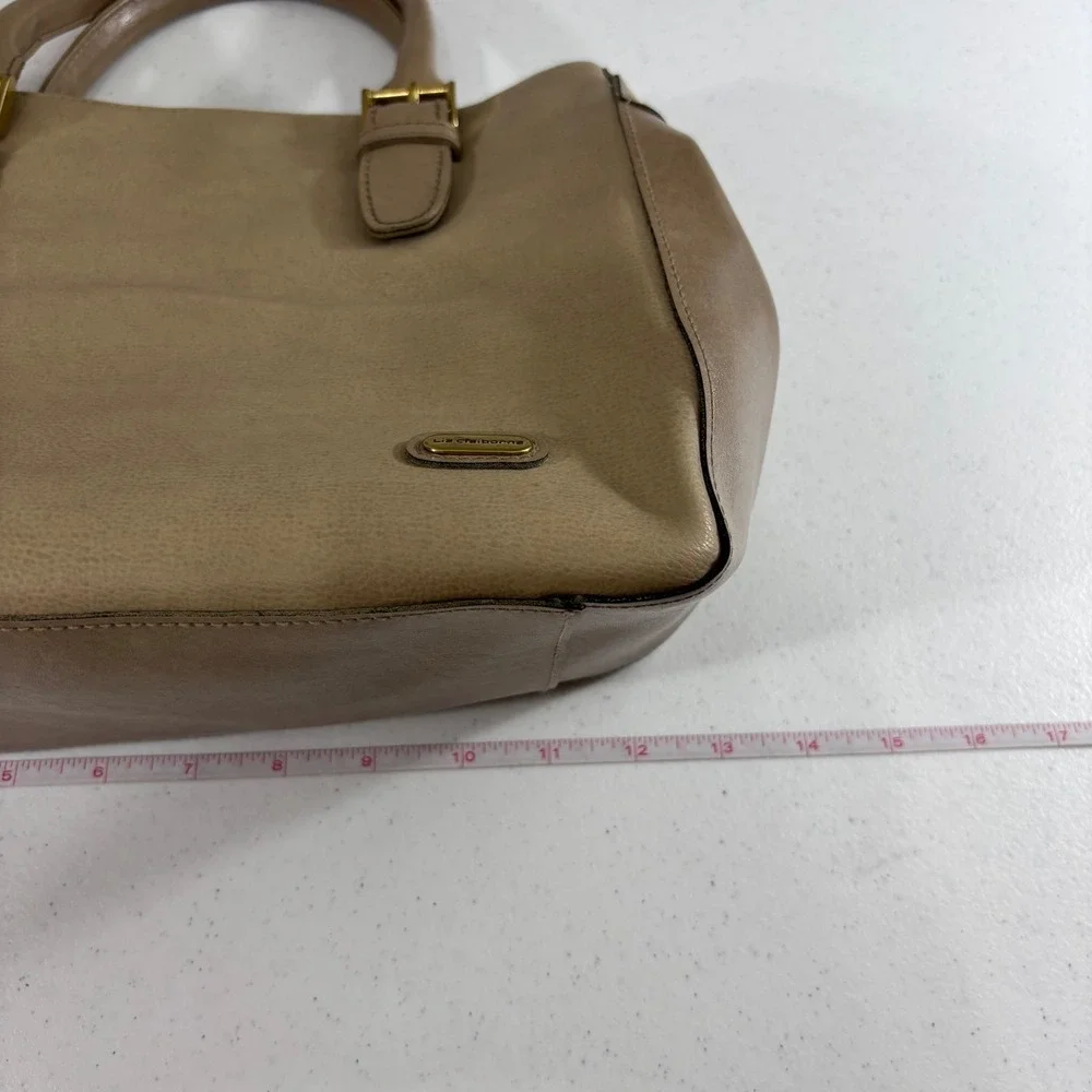 Liz Claiborne liz claiborne