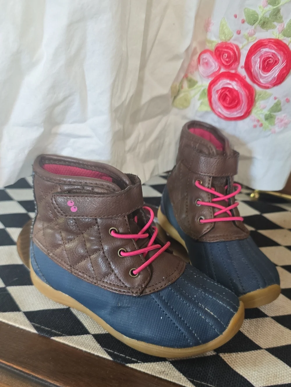 Stride Rite Brown & Navy Kids Boots with Pink Laces Duck Boots Toddlers 8