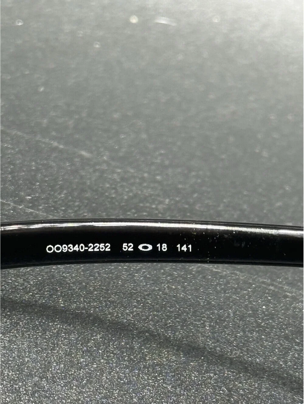Oakley trillbe polished