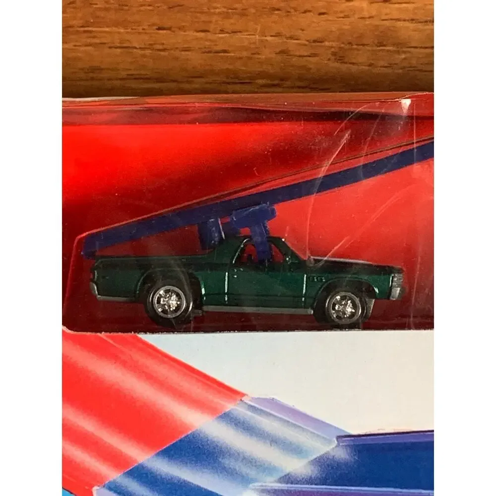 Johnny Lightning new box