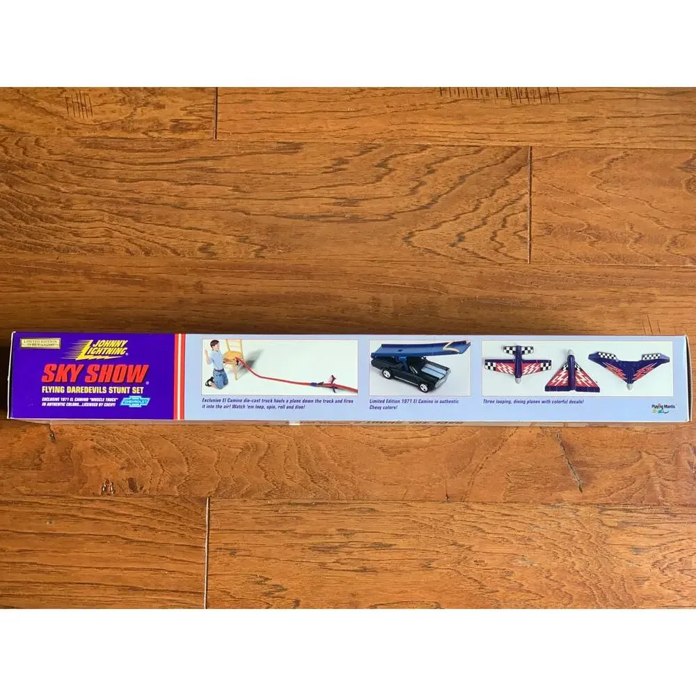 Johnny Lightning new box