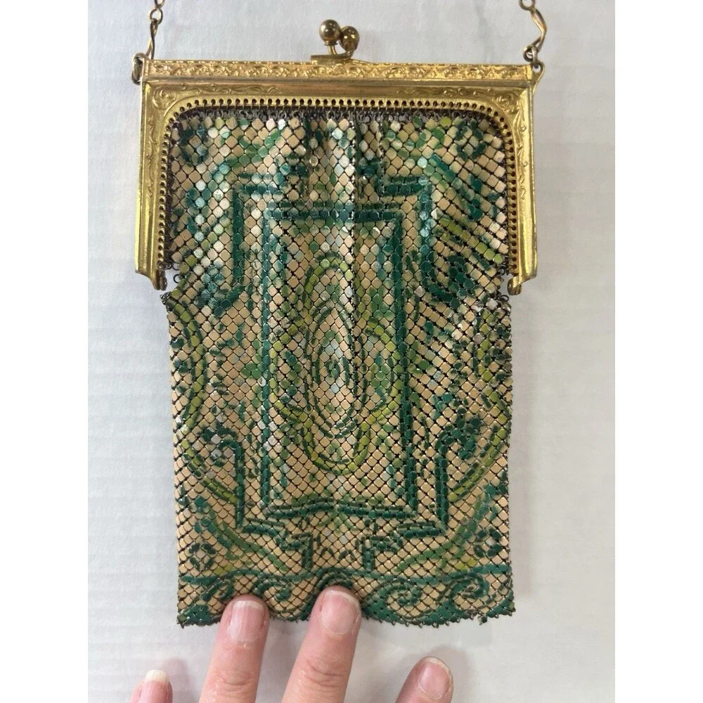 Whiting & Davis antique art