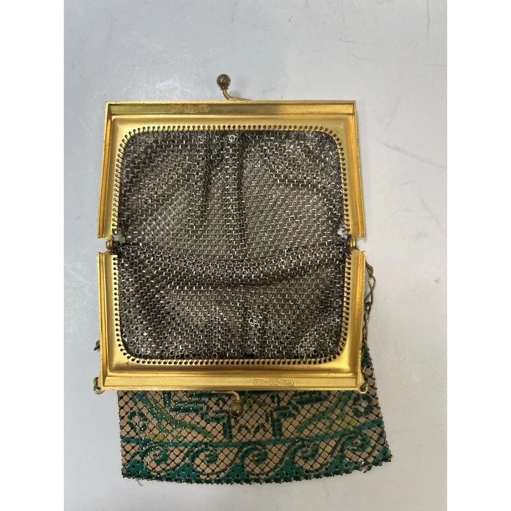 Whiting & Davis antique art