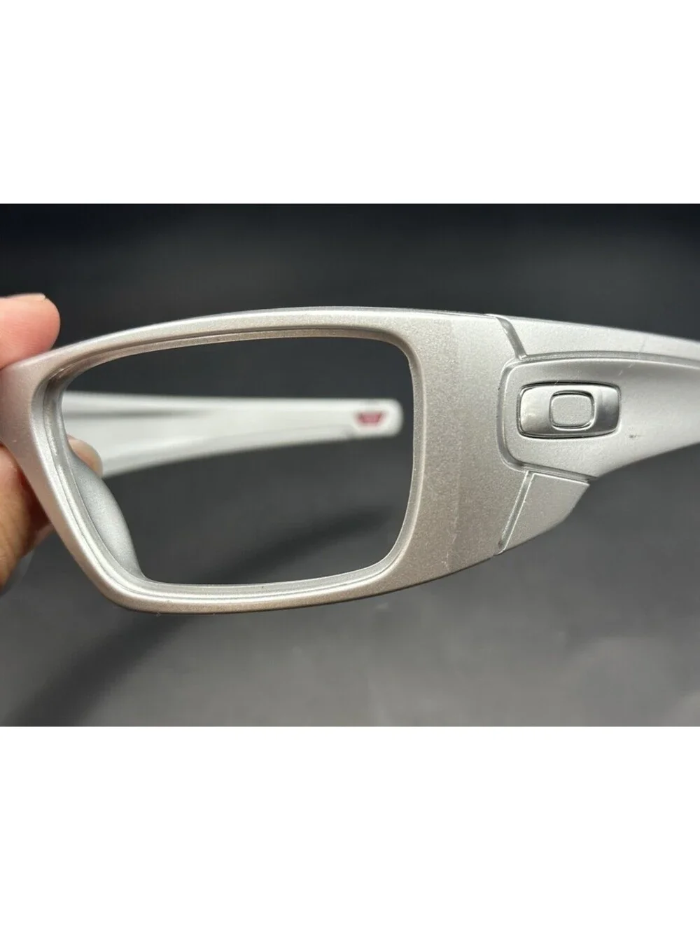 Oakley pre owned