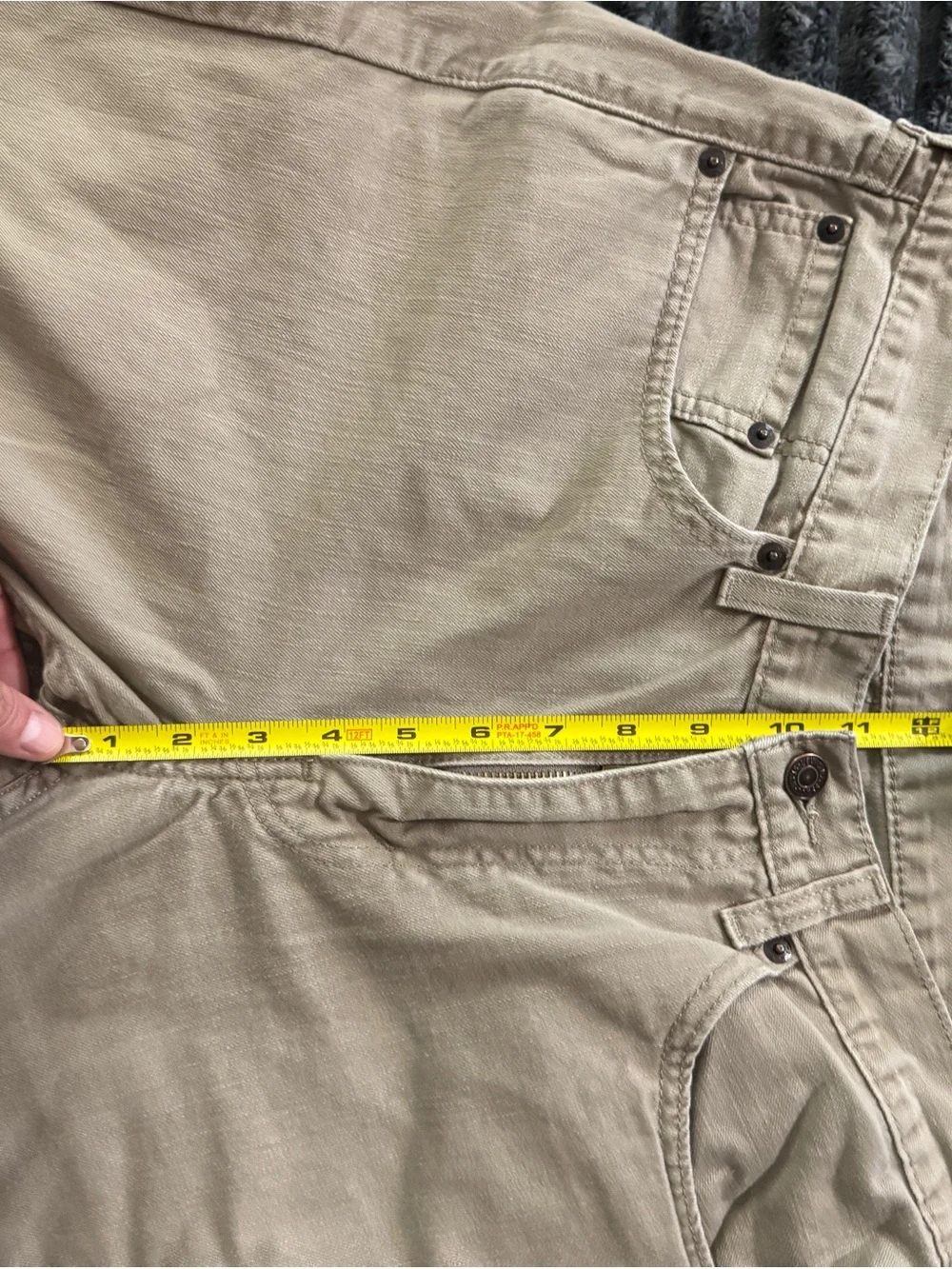 Levi's 505 Khaki Straight-Leg Jeans 32x34