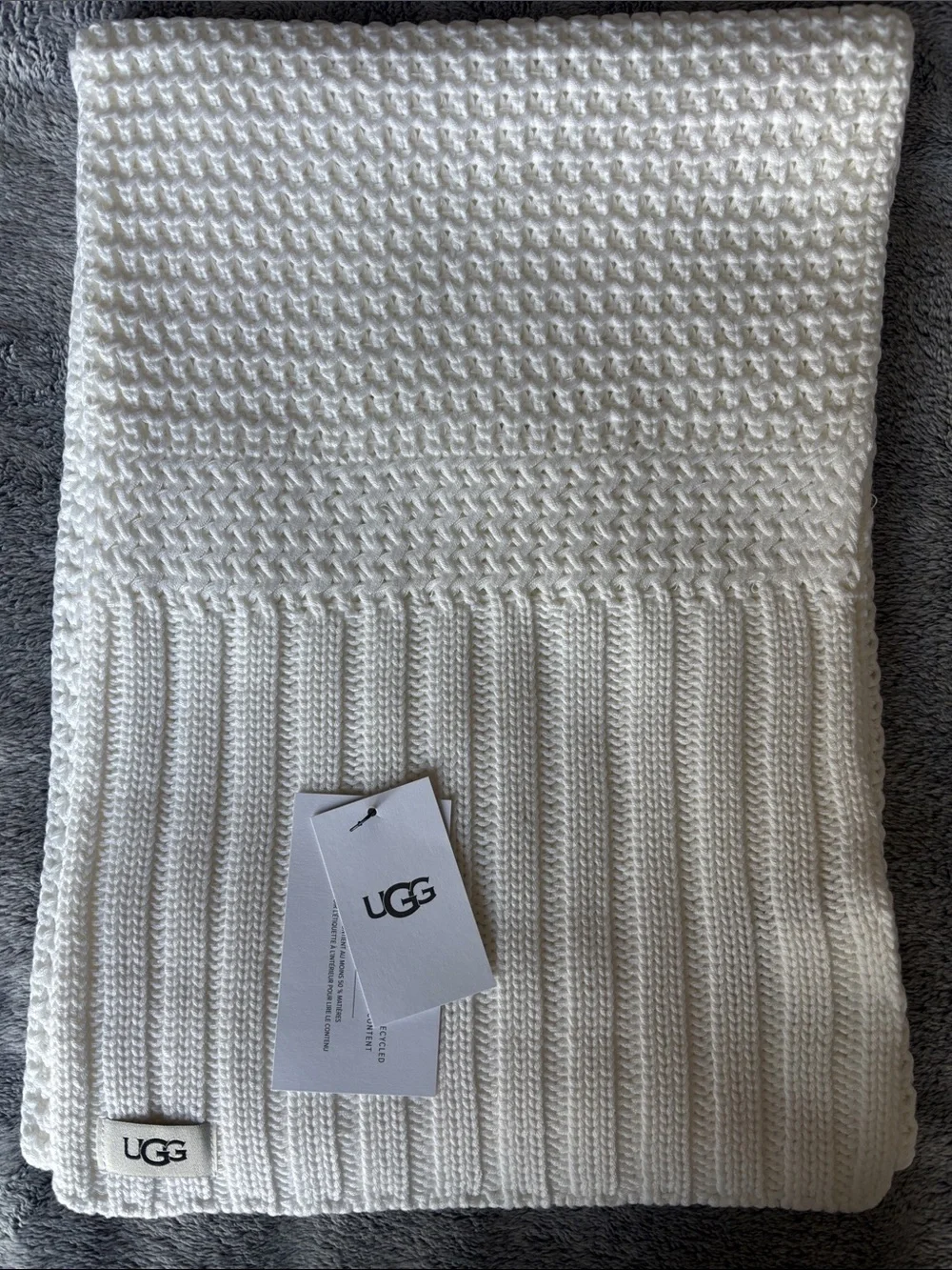 UGG 12w flat