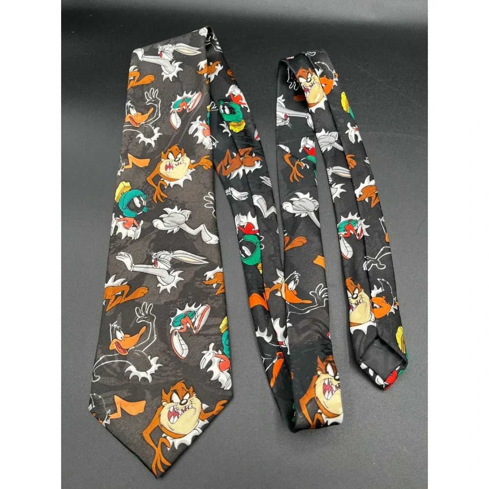 Looney Tunes Mania 1994 Mens Neck‎ Tie Bugs Bunny Daffy Taz Marvin the Martian