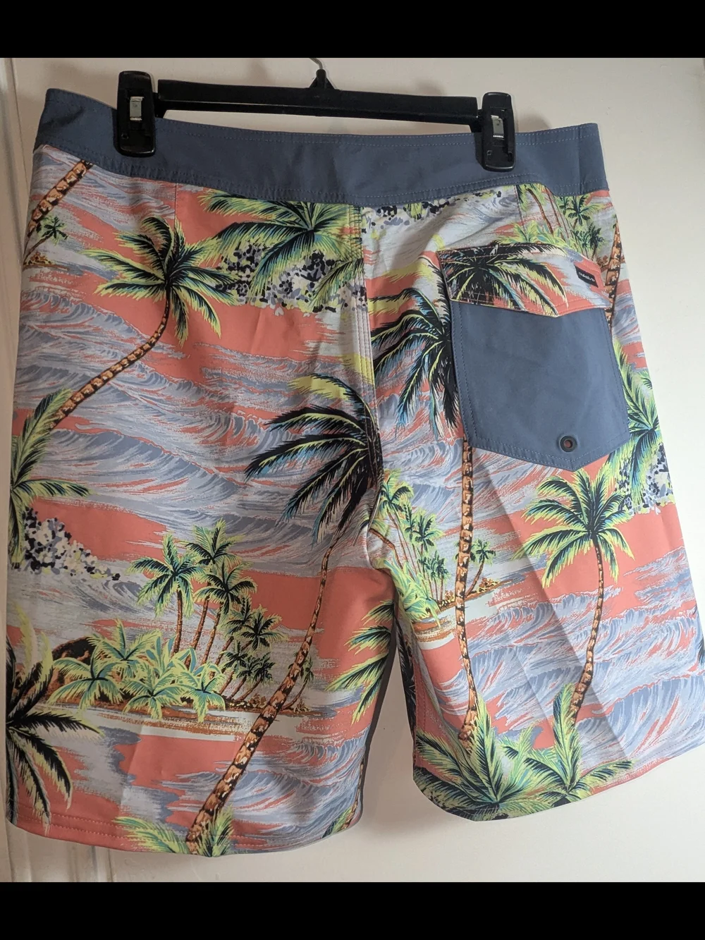 Quiksilver secure waist