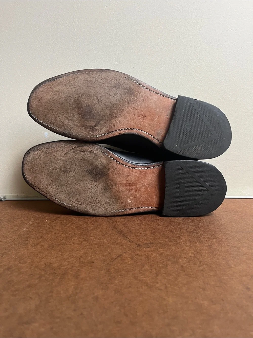 Allen Edmonds Byron Men’s Size US 9D EU 43 UK/AU 8.5 black Cap Toe Dress Shoe