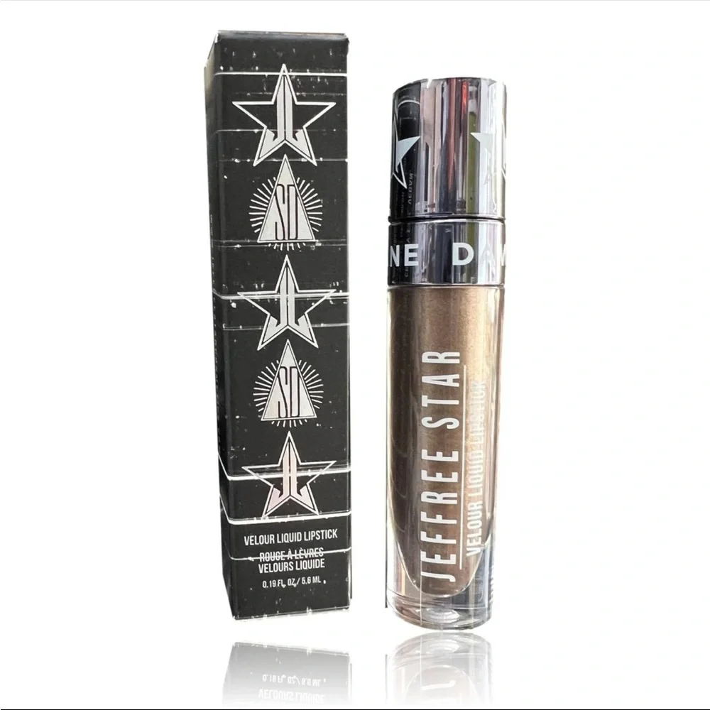 Jeffree Star specific black