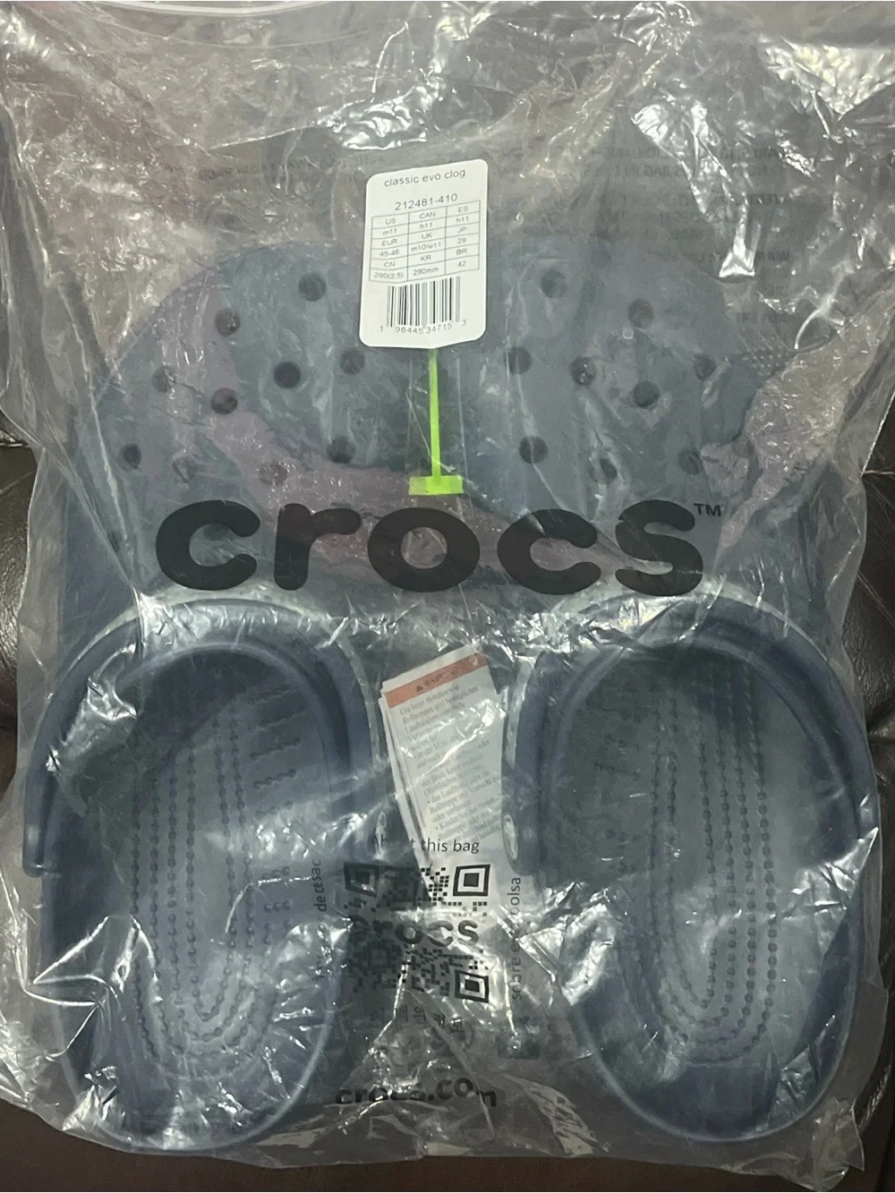 CROCS men slip