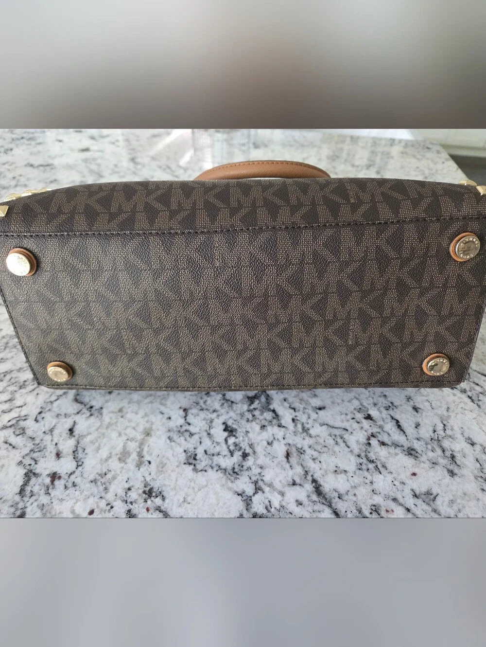 Michael Kors classic michael