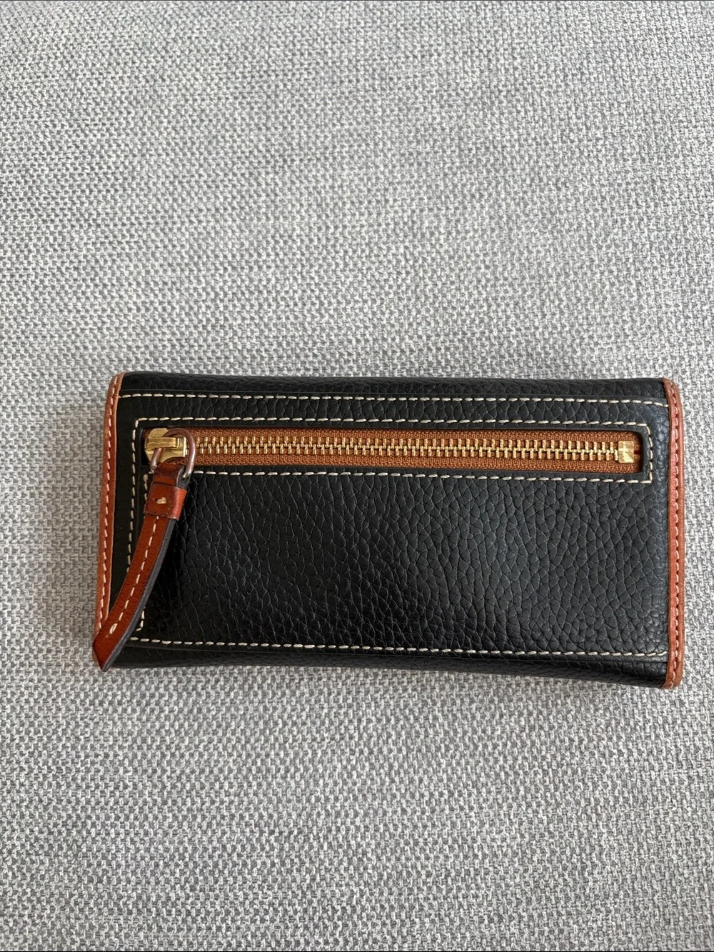Dooney & Bourke dooney burke