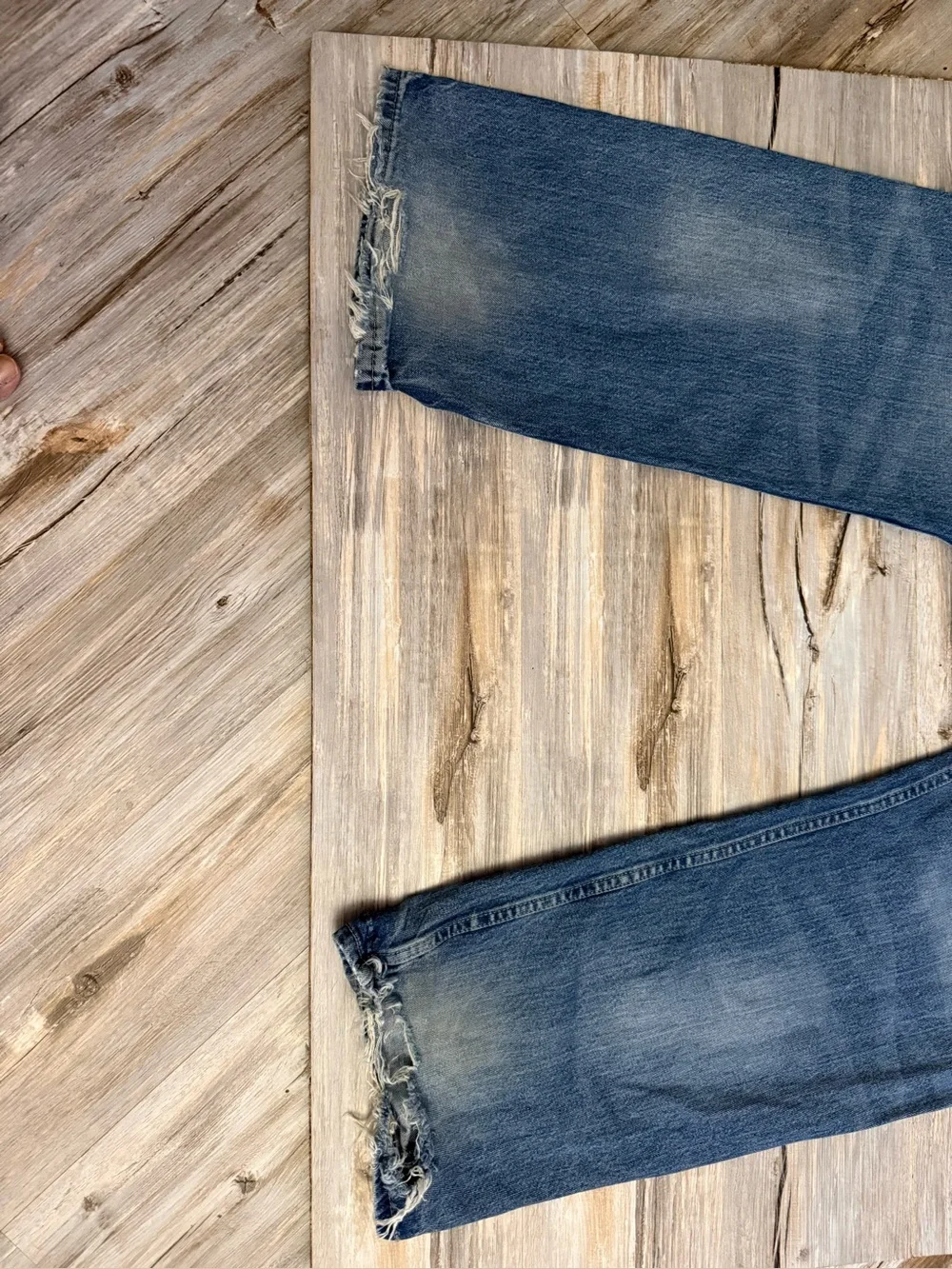 Levis fair due