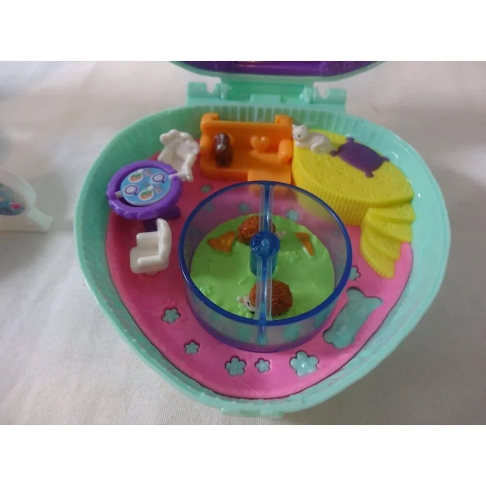 Polly pocket hedgehog