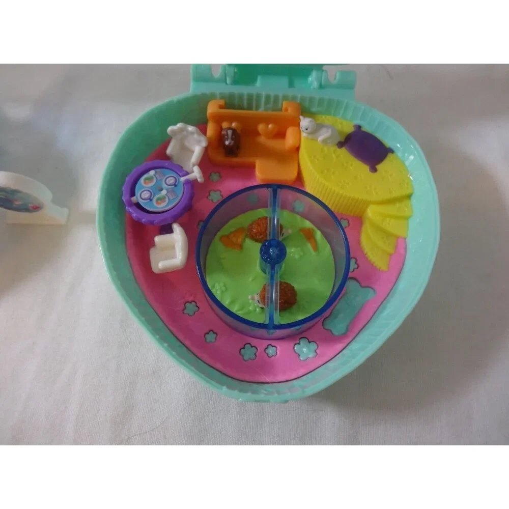 Polly pocket hedgehog