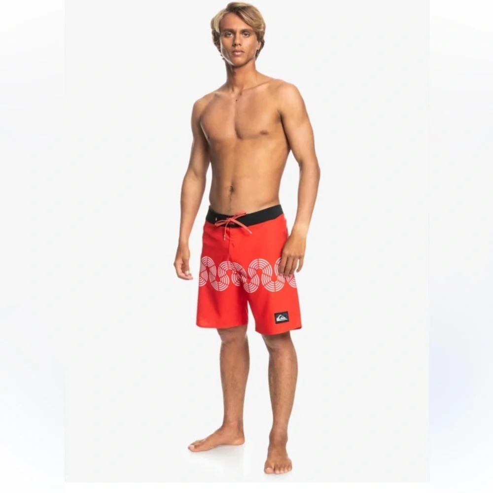 Quiksilver excellent never