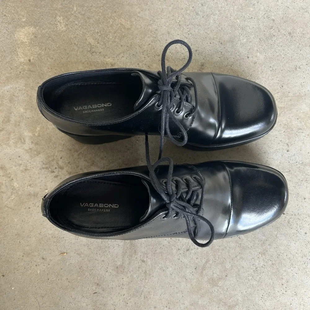 Vagabond shoemakers shoe