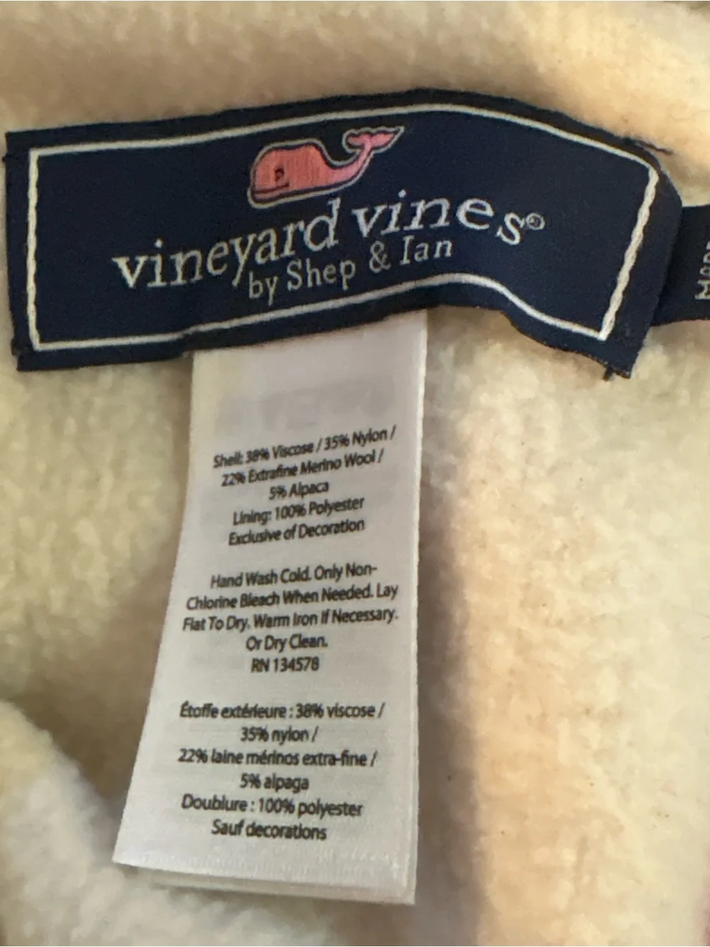 Vineyard Vines Navy & Red Star Pom Beanie