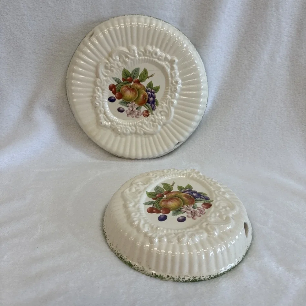 The Unbranded Brand vintage ceramic
