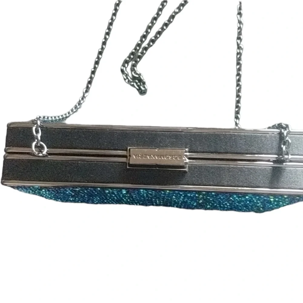BCBGMaxAzria new tag