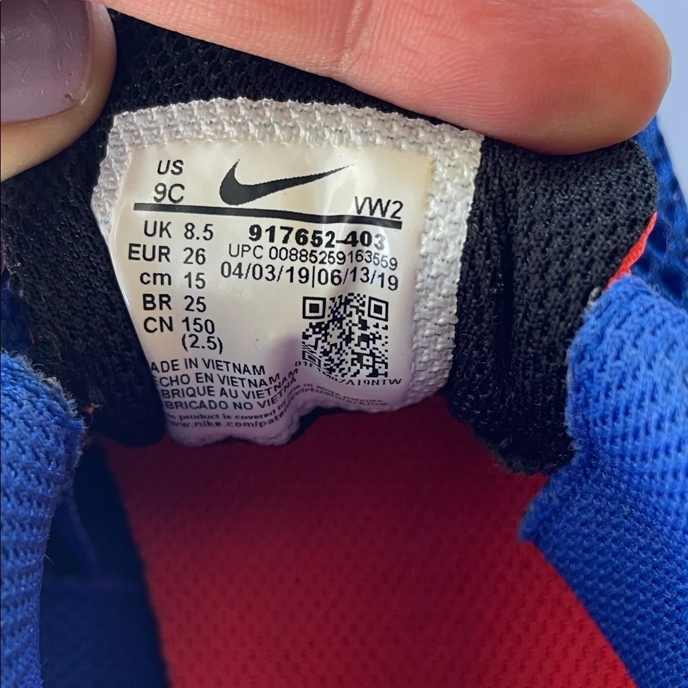 Nike Kids Vibrant Blue and Red Sneakers size 9C