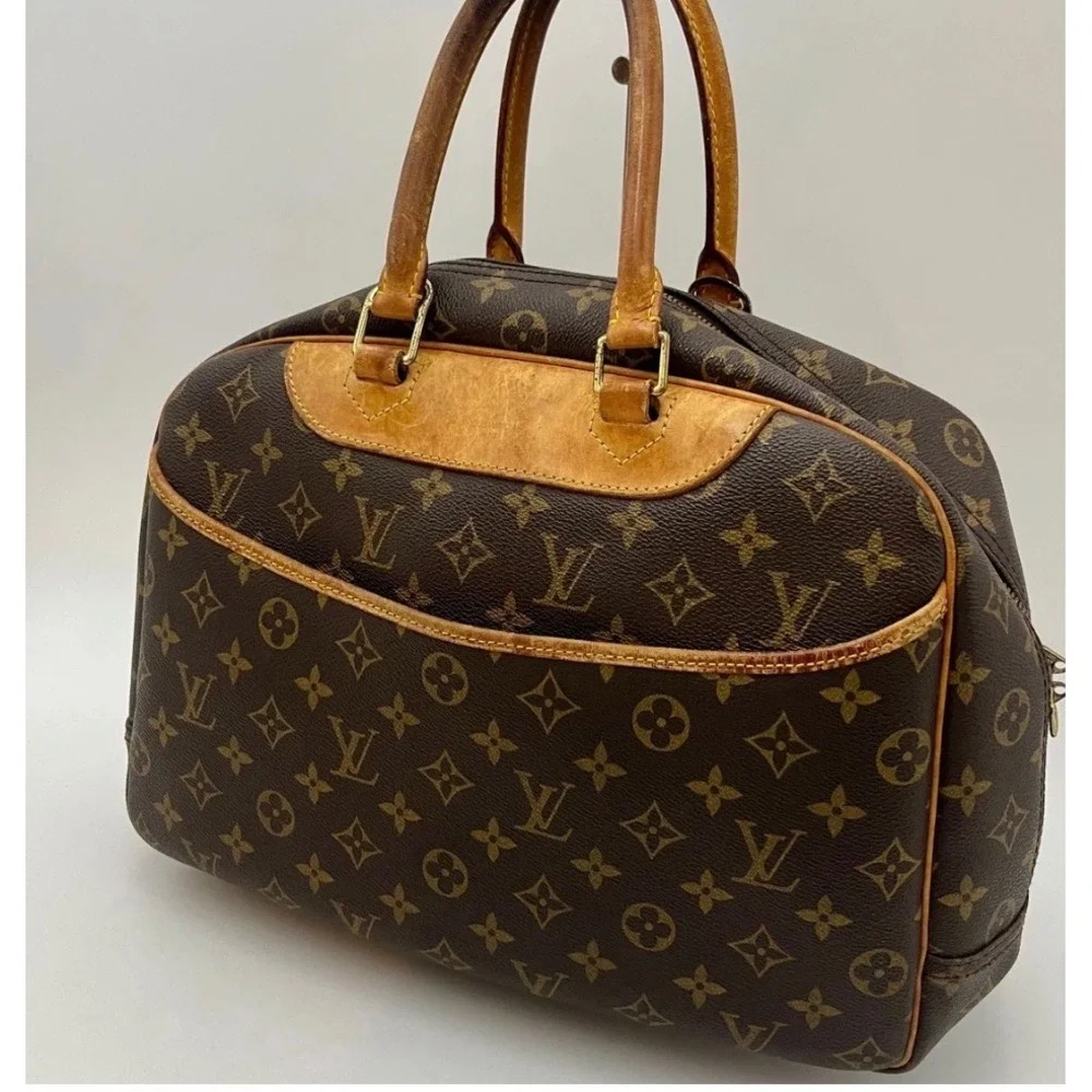 Louis Vuitton Deauville Monogram Canvas Handbag M47270 Vintage Satchel Japan