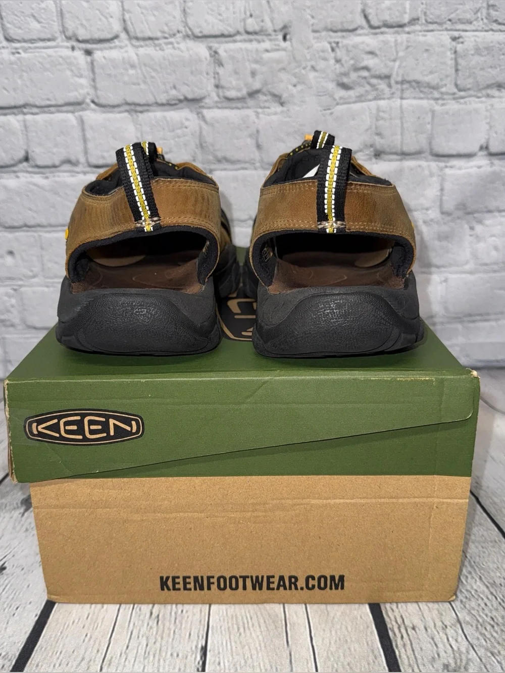 Keen men’s size