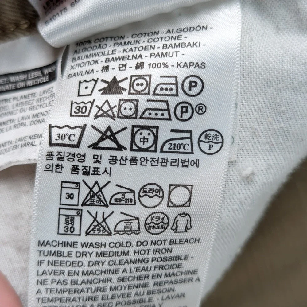 Levis tagged 40x32