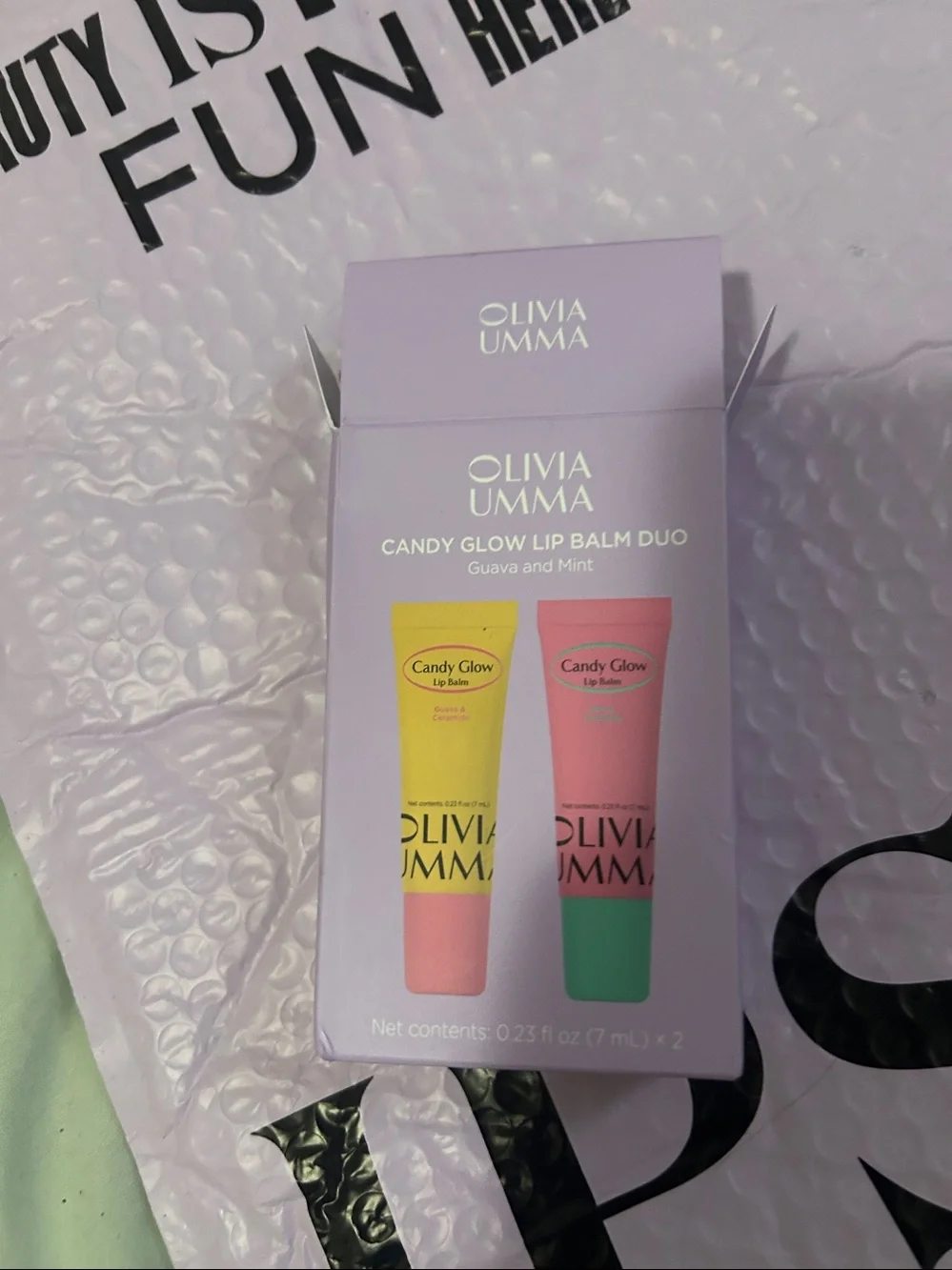 Olivia & Uamma candy glow