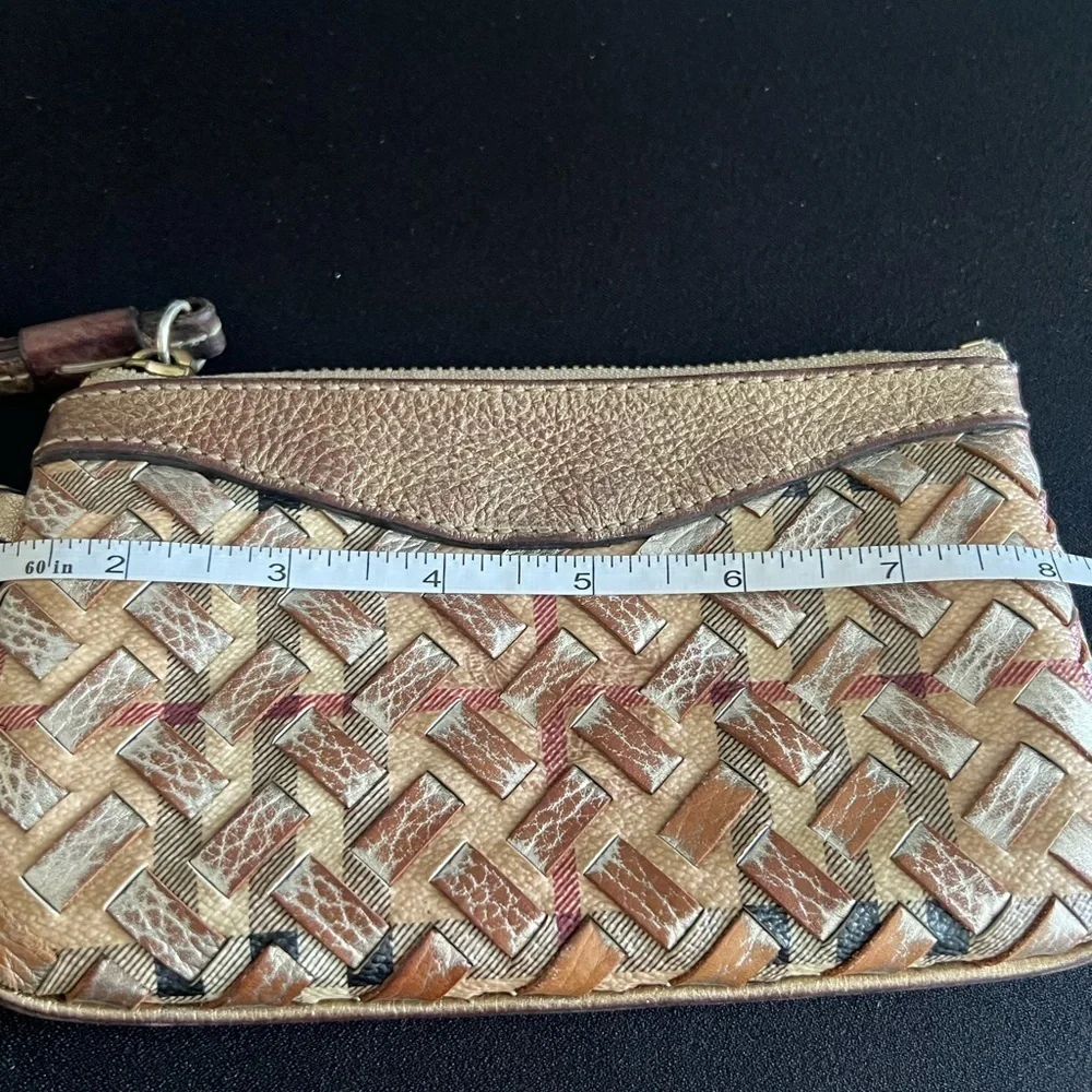 Vintage Burberry Gold and Cream Quilted Wristlet Clutch