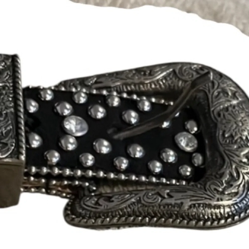 Guess large black