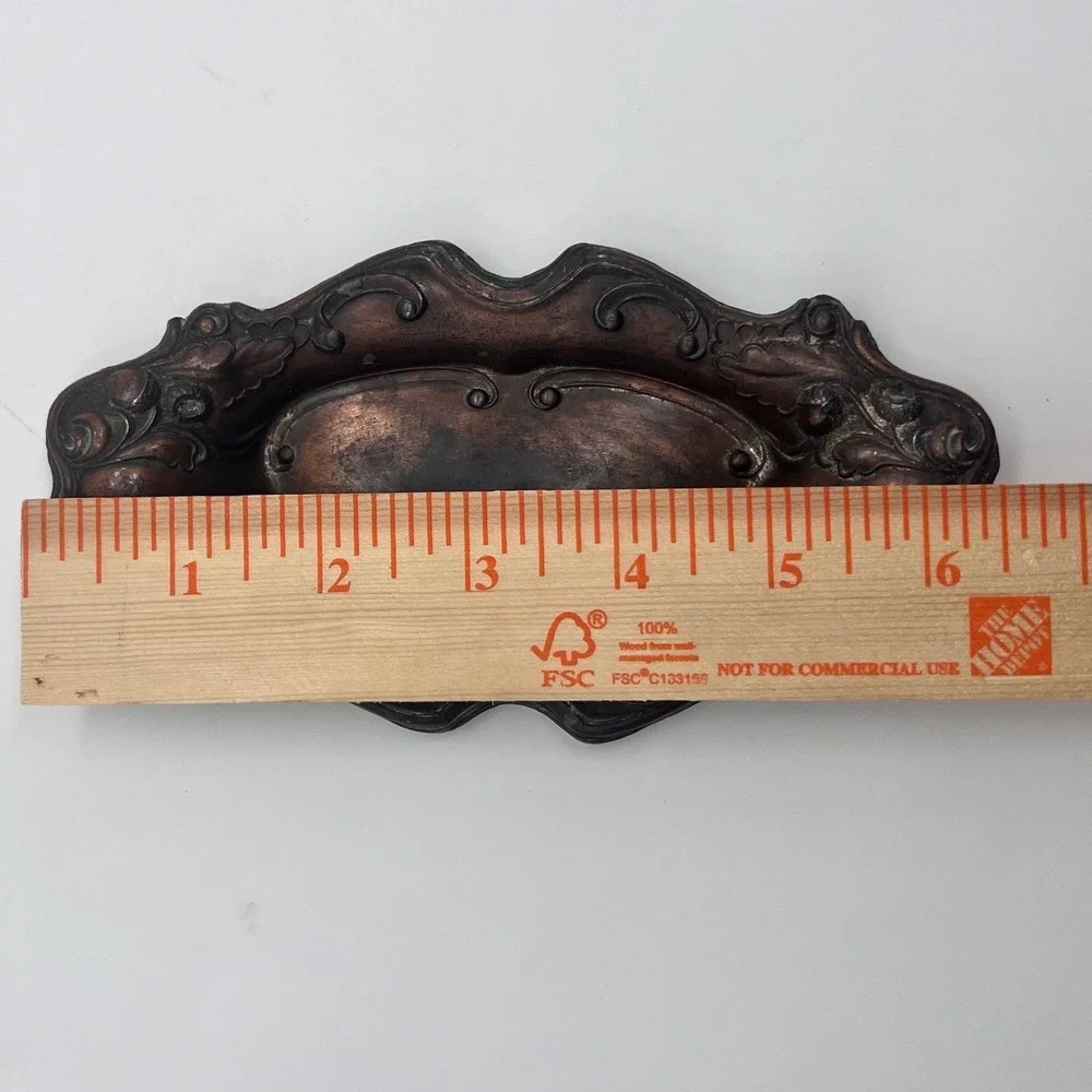 The Unbranded Brand vintage ornate