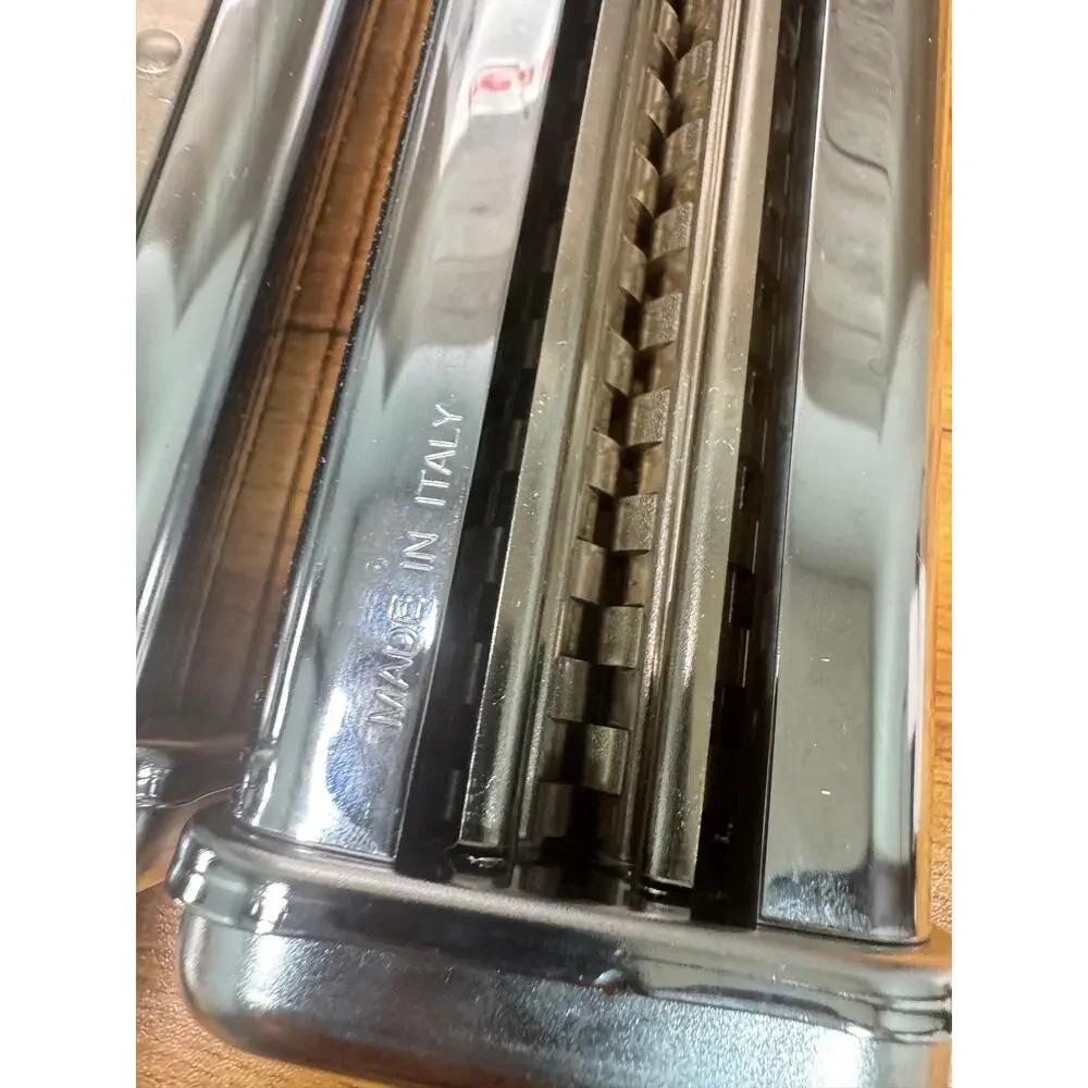 Kitchenaid 3 Piece Pasta Roller and Cutter Attachment KPRA Stand Mixer Italy