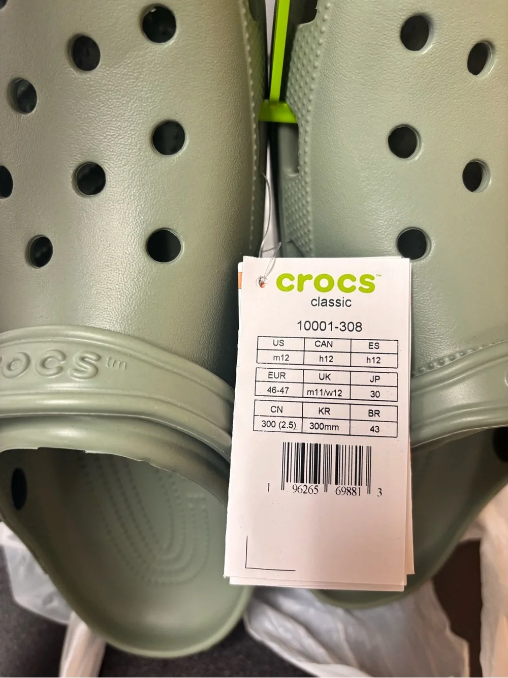 CROCS all lightweight cushioned