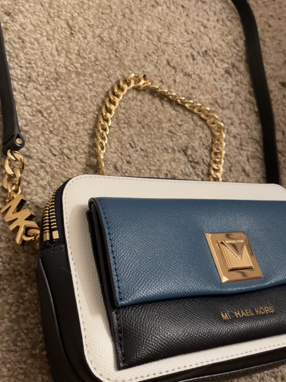 Michael Kors compact michael